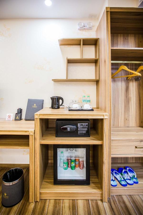 科斯塔巴拉望度假酒店 公主港 外观 照片